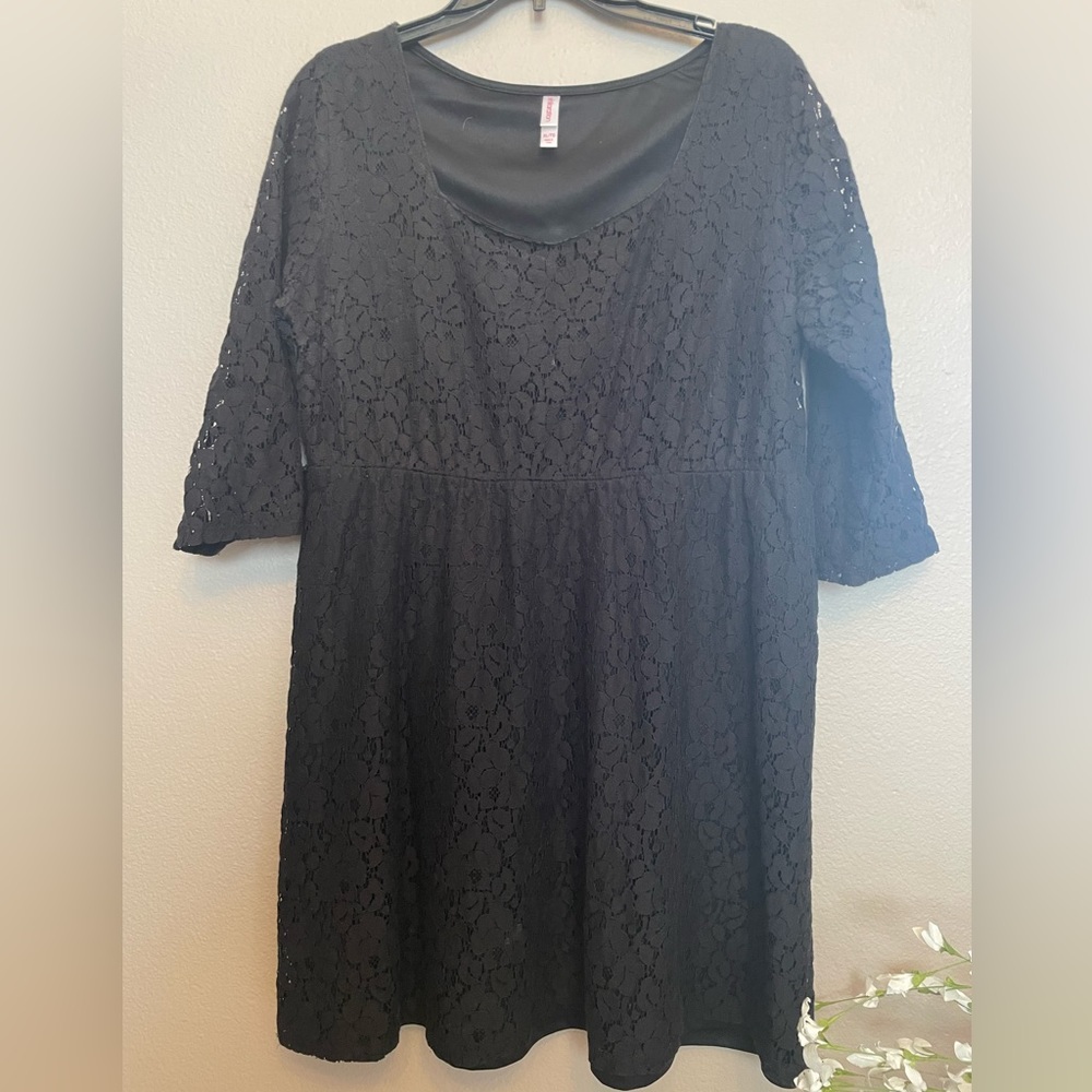 Black lace overlay short dress